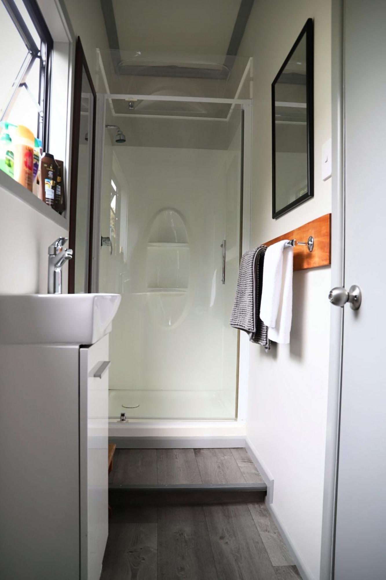 Catnap Cottage, Newly Renovated 마나포우리 외부 사진
