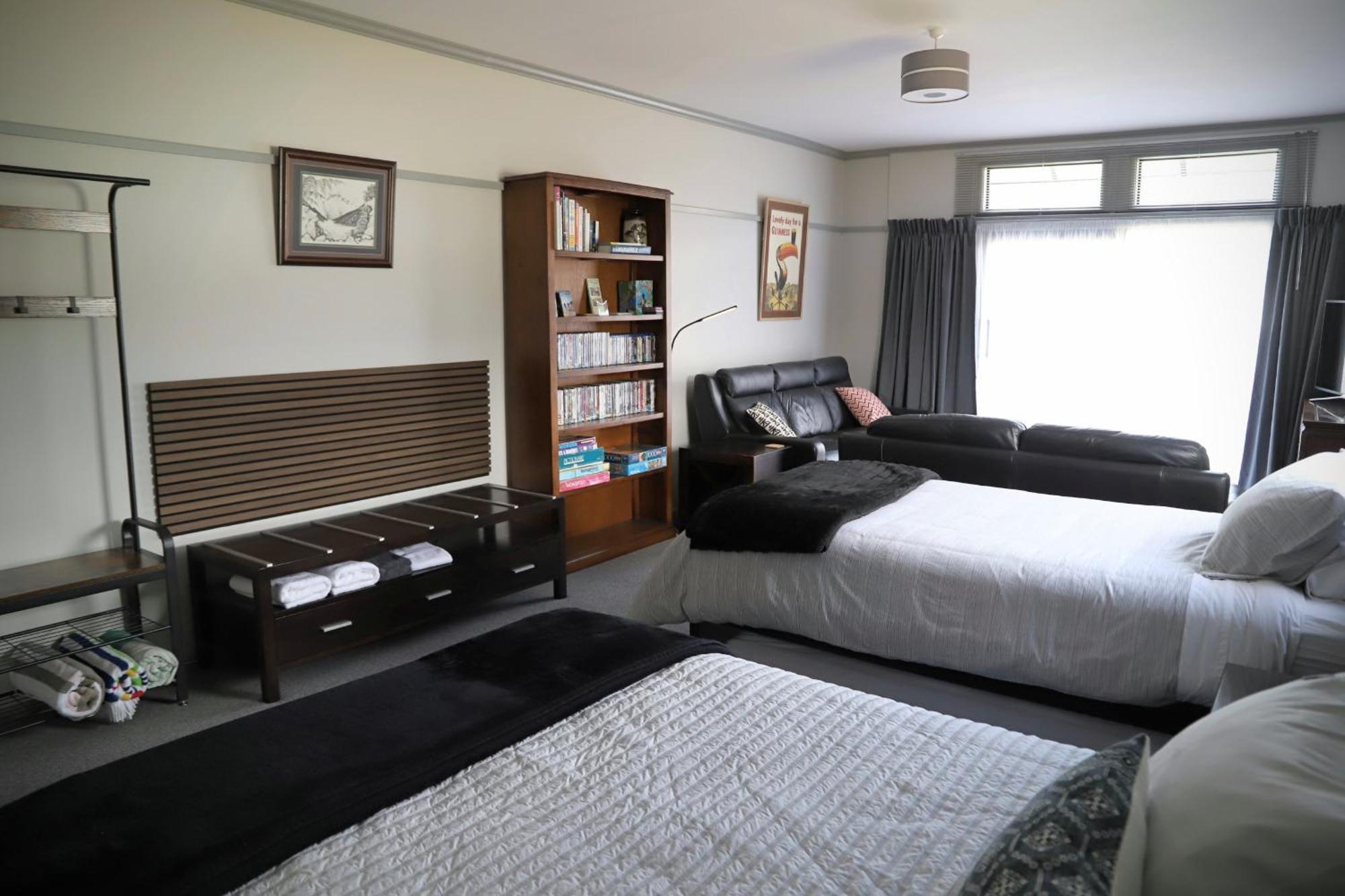 Catnap Cottage, Newly Renovated 마나포우리 외부 사진